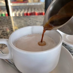 Meet your Posher, Debra